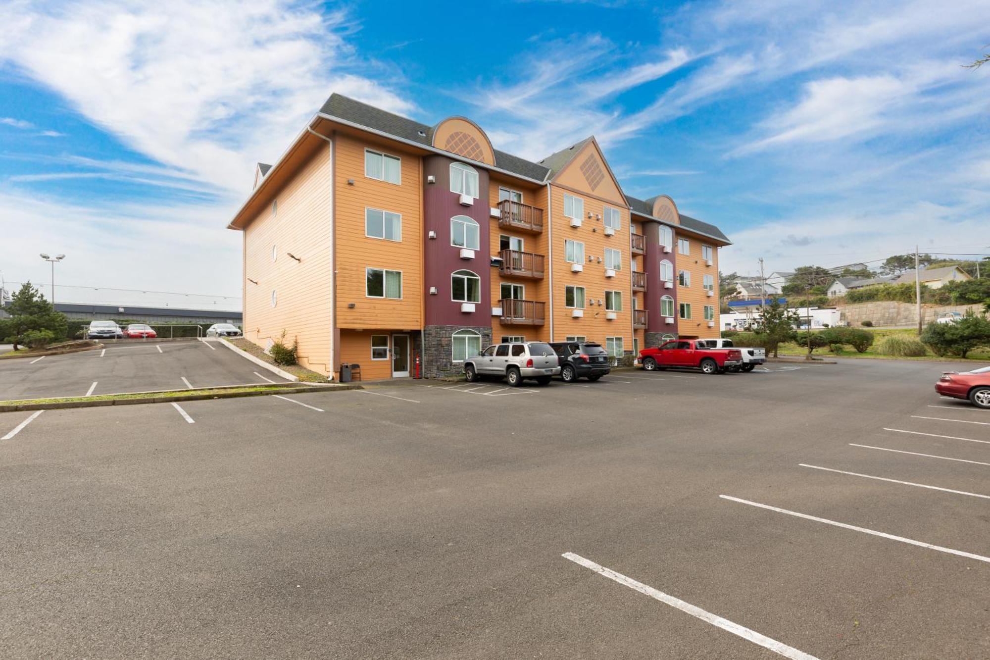 Palace Inn & Suites Λίνκολν Σίτι Εξωτερικό φωτογραφία