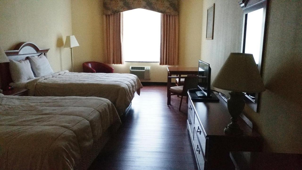 Palace Inn & Suites Λίνκολν Σίτι Εξωτερικό φωτογραφία