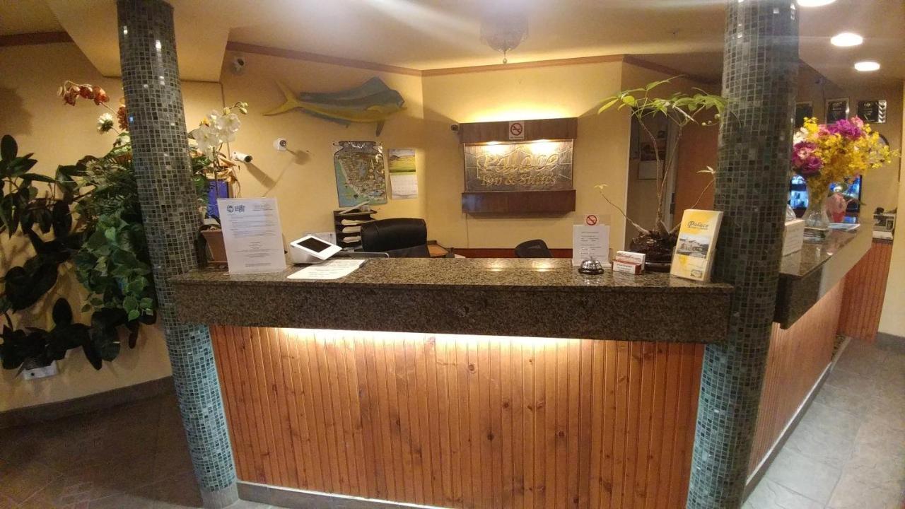 Palace Inn & Suites Λίνκολν Σίτι Εξωτερικό φωτογραφία